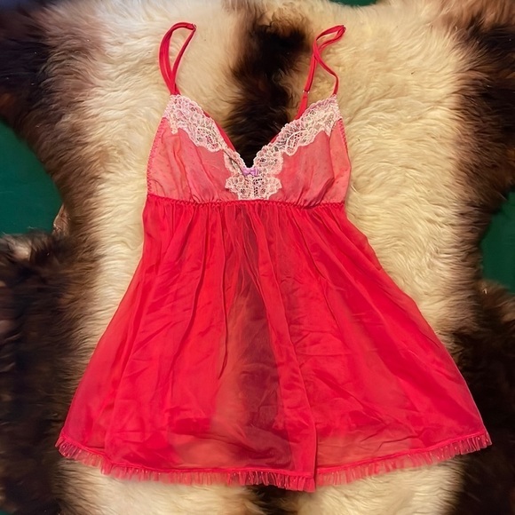 Victoria’s‎ Secret Red Lace Sheer Lingerie Tank - Picture 1 of 9